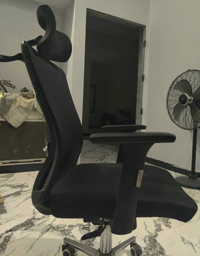 Fully Mesh Office and Gaming Chair with all Features 2