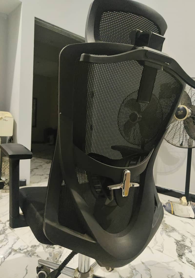 Fully Mesh Office and Gaming Chair with all Features 4