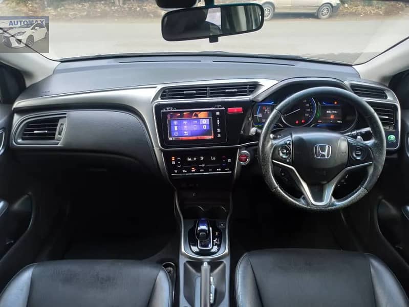 Honda Grace Hybrid 2014 8