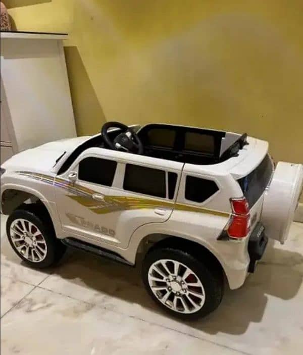 Toyota Land Cruiser 12V Kids Ride-On Car with R/C Parental Remote 3