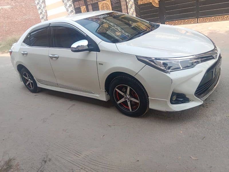 Toyota Corolla GLI 2015 1