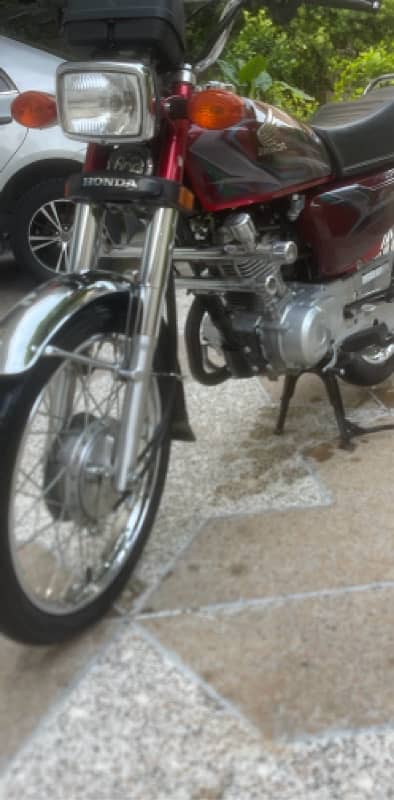 Honda 125 2023 4