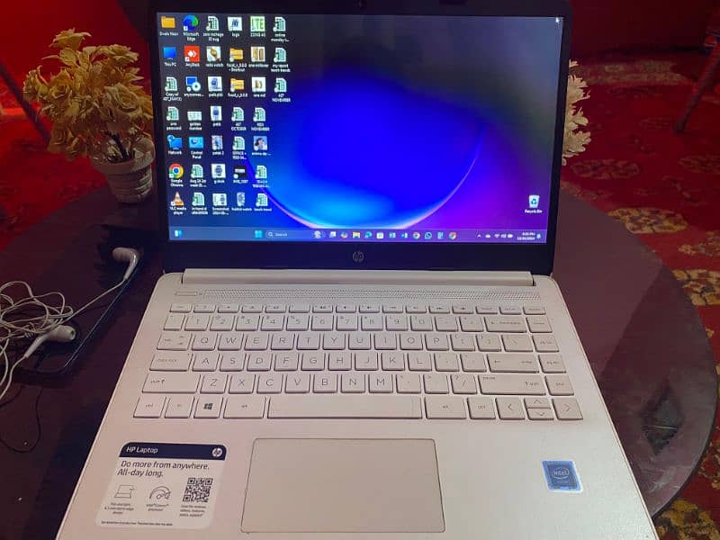 HP 14s Notebook 11 Gen 4