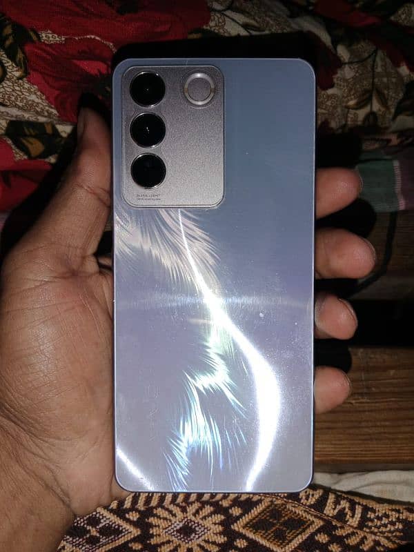 Vivo v27e 1