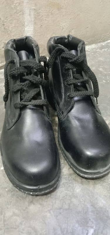 Bata company industrials shoes 8 number new 5