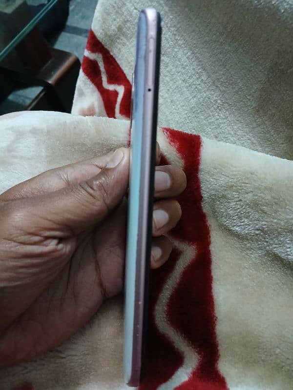 vivo S1 Pro For urgent sale 3