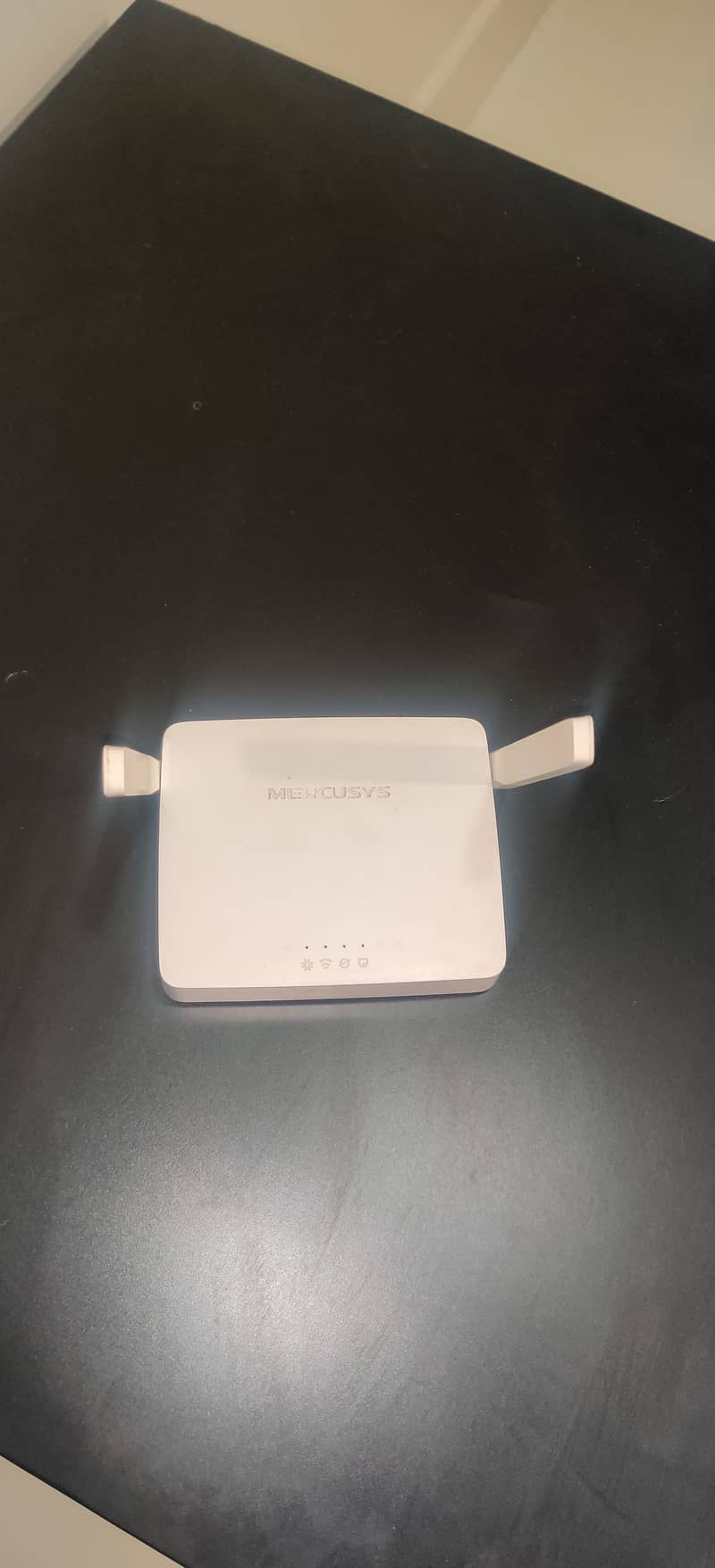 Mercusys 300Mbps Multi-Mode Wireless N Router. 11