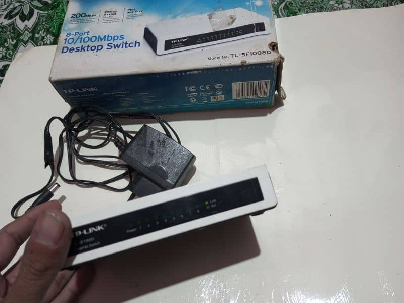 TP Link Network Desktop 8 Ports Switch Hub Modem 0