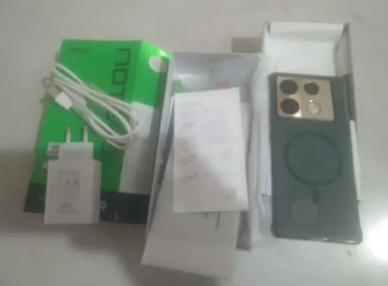 infnix note 40 just 20 days use only full box green leather couler 0