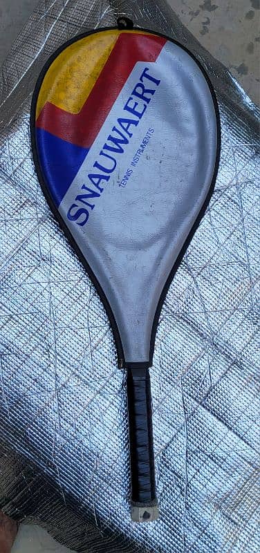 Tennis rackets used like new 1