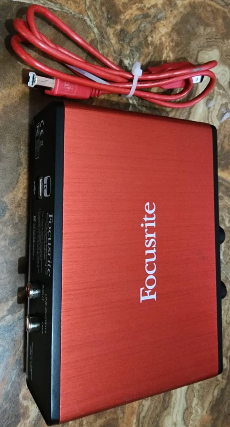 Focusrite Scarlett Solo (Second Generation) USB 2.0 audio interface 1