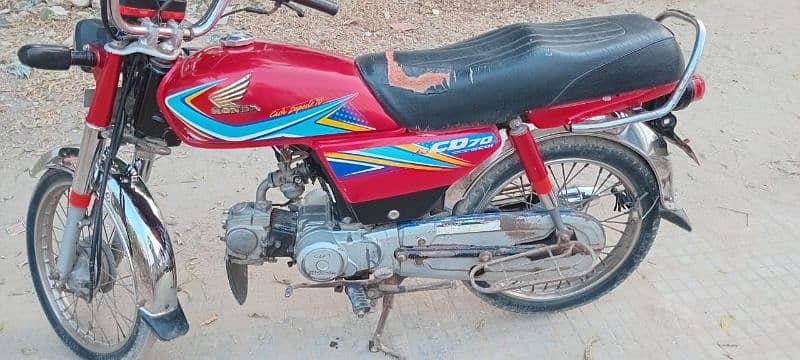 Honda cd70 19 model far sel Al Punjab number 0