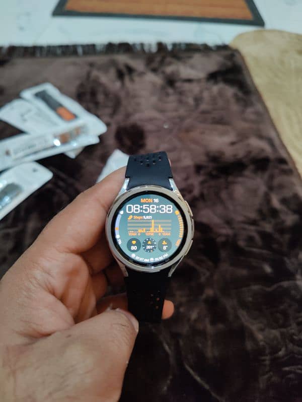 Galaxy Watch 6 Classic 43mm esim 0