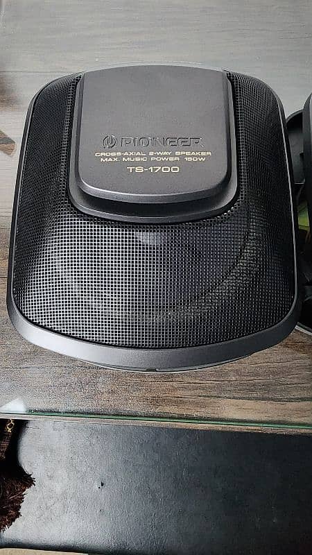 Pioneer TS 1700 Car Speakers 1