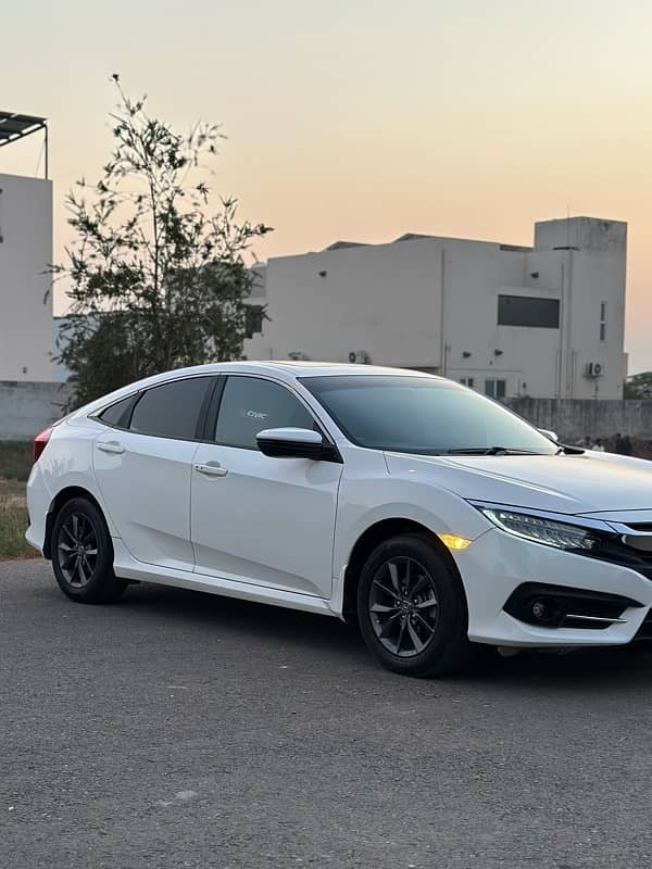 Honda Civic Oriel 2021 1