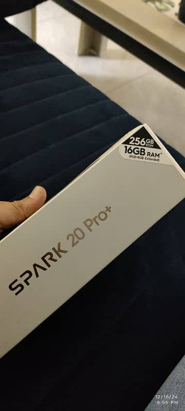 10/10 - Tecno SPARK 20 Pro+ 16/256 0