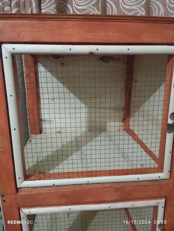 Wooden Parrot Cage with 6 Spacious 1.5x1.5 Boxes – Brand New Condition 2