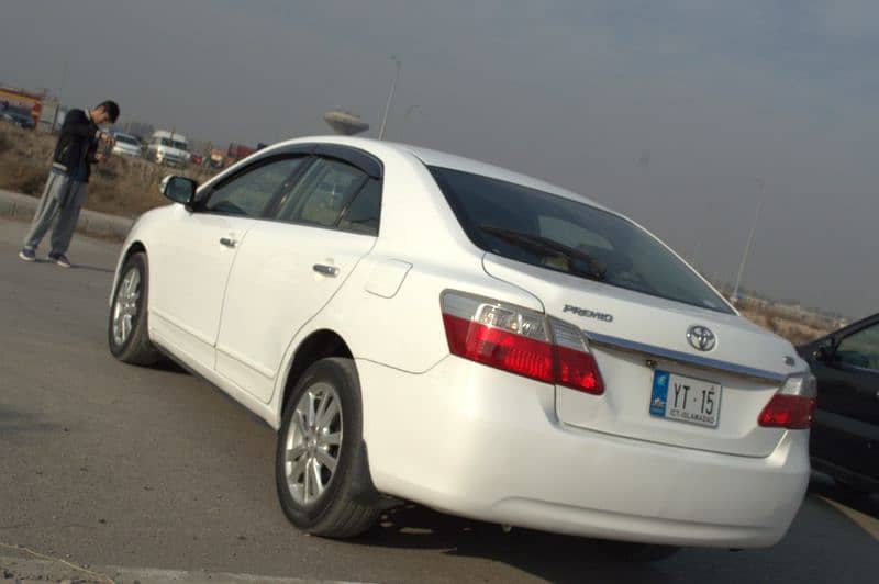 Toyota Premio 2007 / Import 2013 1800 CC 17