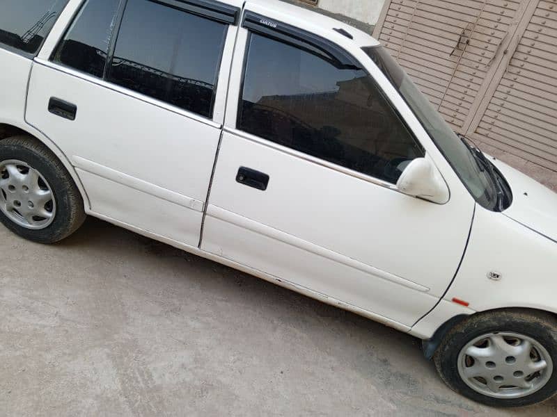 Suzuki Cultus VX 2006.0302 5148272 whtsp 17