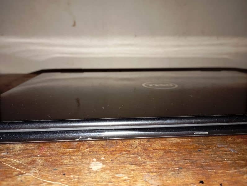 DELL Latitude 3390 2-1 Core i5 8th Gen 6