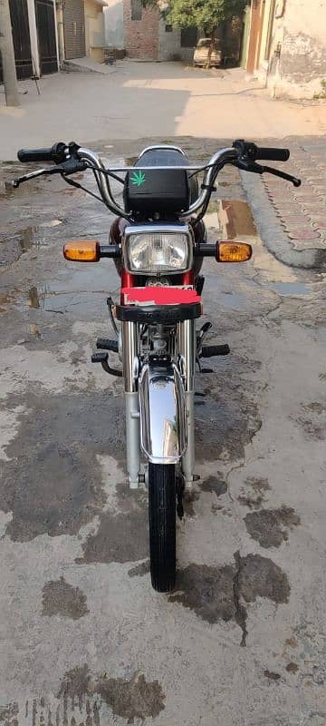 Honda cd 70 in mint condition 0