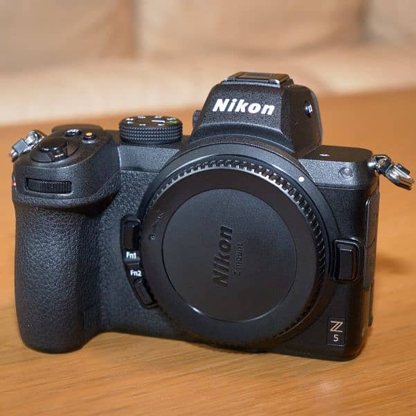 Nikon Z5 with shutter count 3k 0