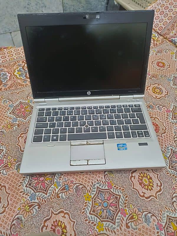 Hp Elitebook 2570p i5 3rd Generation 4GB RAM and 500GB Harddisk 1