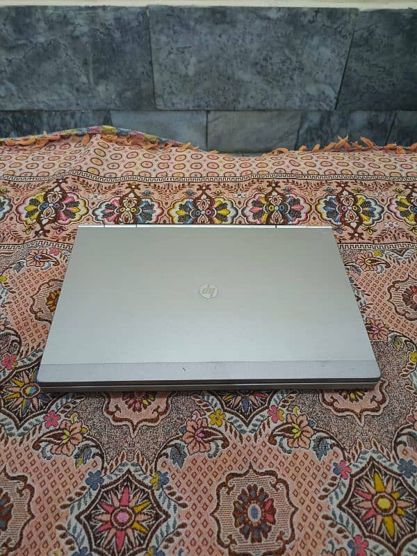 Hp Elitebook 2570p i5 3rd Generation 4GB RAM and 500GB Harddisk 3