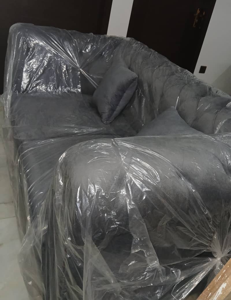 2 seater Chester sofa 3