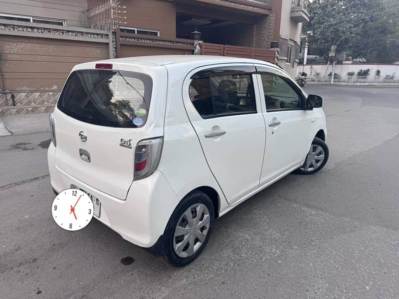 Daihatsu Mira 2014 3