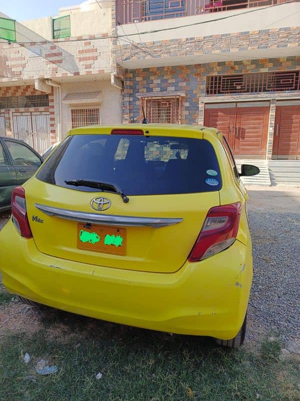 Toyota Vitz 2015 3