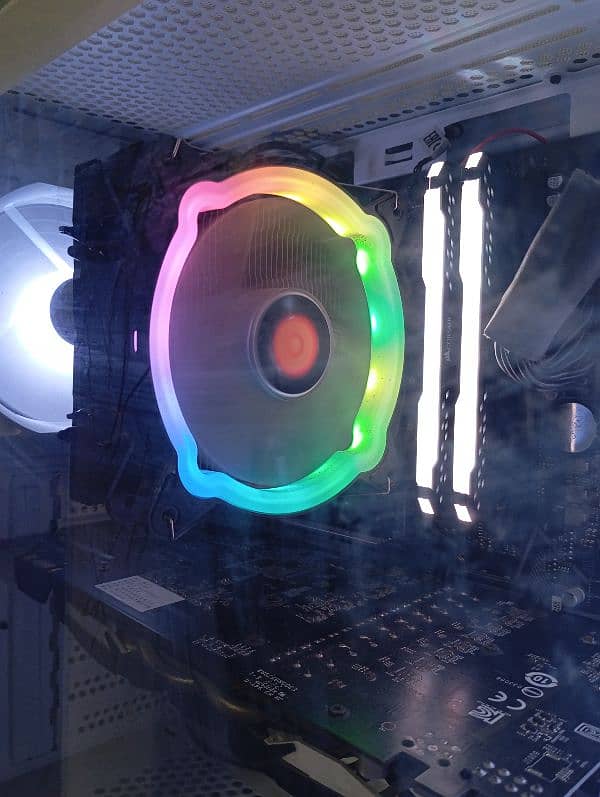 Thermaltake UX200 ARGB CPU Air Cooler 6