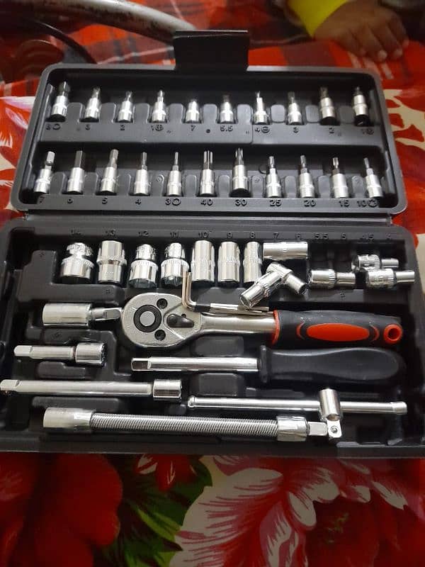 Imported 46 Pcs Socket Wrench Set 9