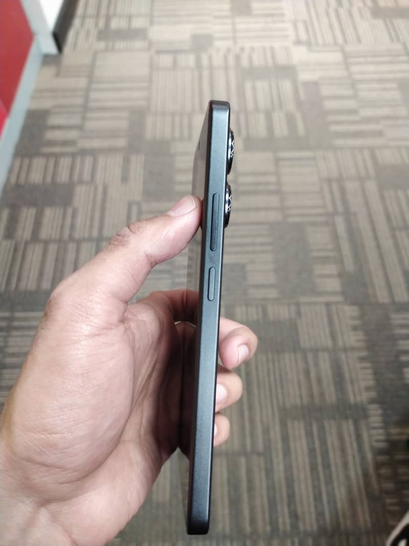 Redmi Note 13 4