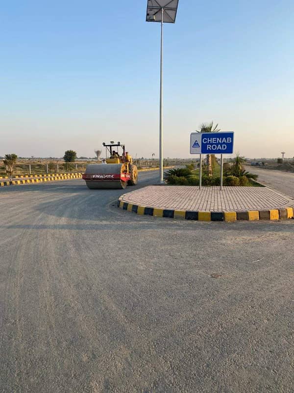 G1-Block 5 Marla near main Boulevard plot Available in LDACityLahore 19