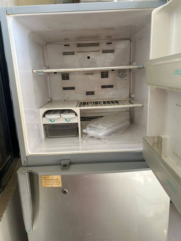 Hitachi Refrigerator 1