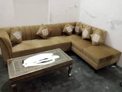 Sofa + Glass surface Table