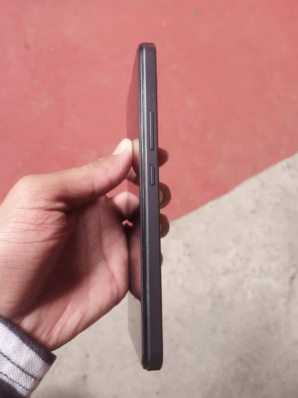 vivo y02t 4+4 /64 gb 4