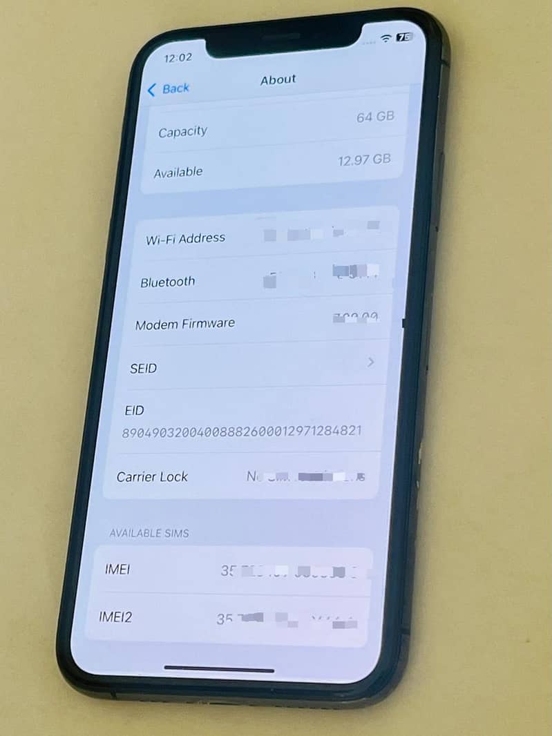 Apple iPhone XS on Service 2