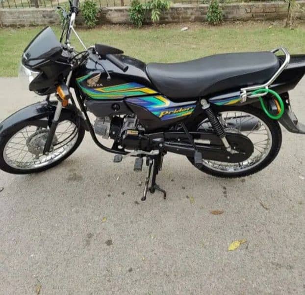 Honda Pridor Black 2022 model 0