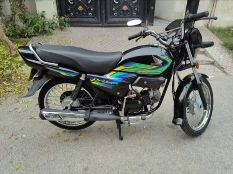 Honda Pridor Black 2022 model 2