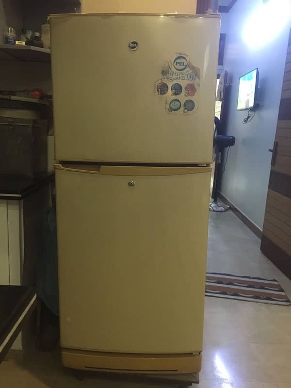 Pel Refrigerator 0