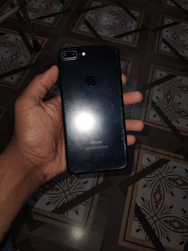 iPhone 7 plus pta approved 0