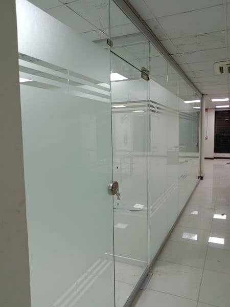 OFFICE GLASS PARTITION/ GLASS CABIN 3