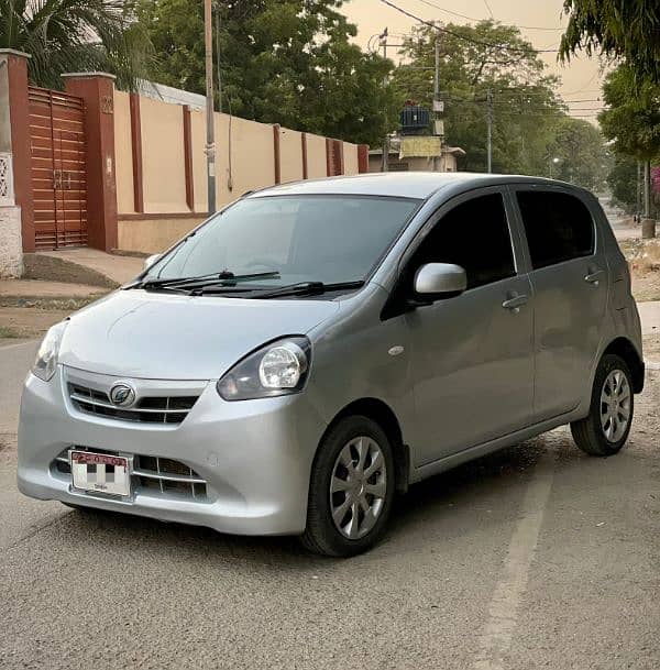 Daihatsu Mira 2012 0