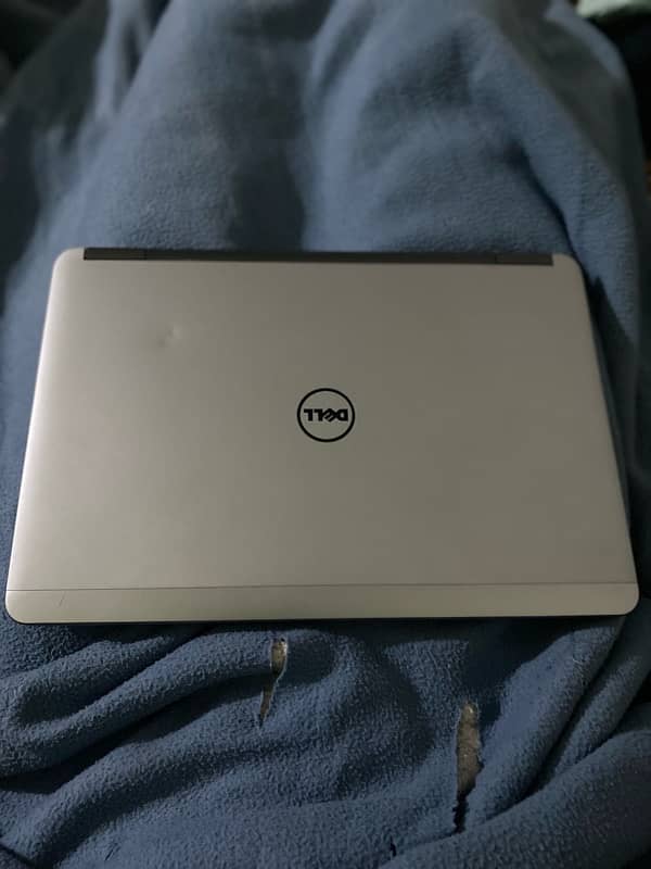 Dell i5 4th gen 8 gb ram 128 ssd 2