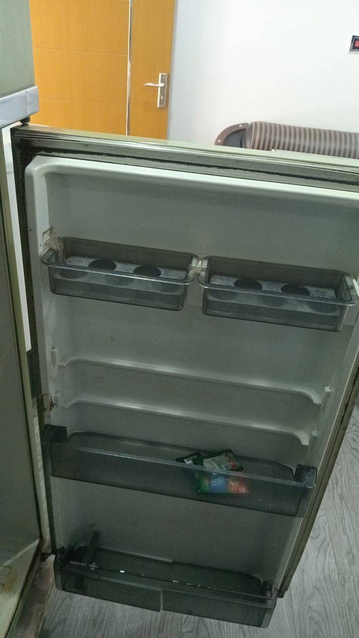 Philips Refrigerator (Fridge) available for sale. 2