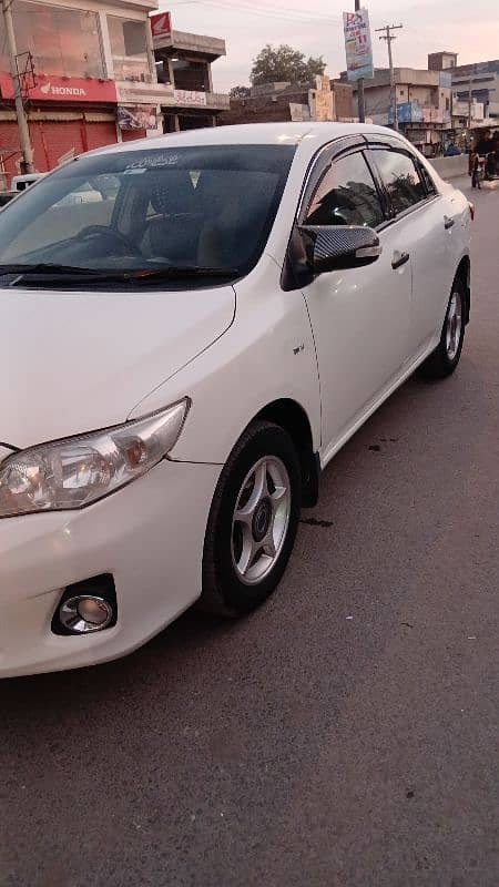 Toyota Corolla XLI 2013 11