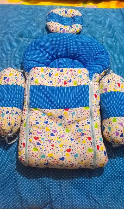 Newborn baby sleeping bag . 0