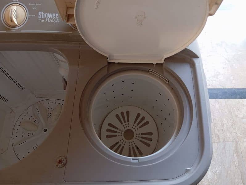 canon washing machine and spinner 1